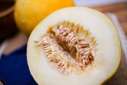 孕妇可以吃冰糖雪梨瓜,冰糖雪梨瓜，润肺止咳的天然良方