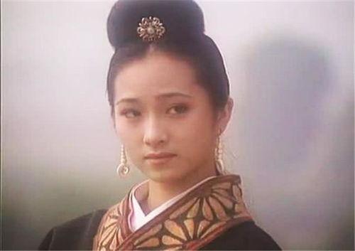 吃瓜褒姒,古代宫廷中的“吃瓜群众”