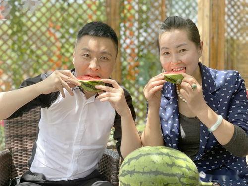 陈富贵吃瓜,揭秘娱乐圈背后的秘密与八卦